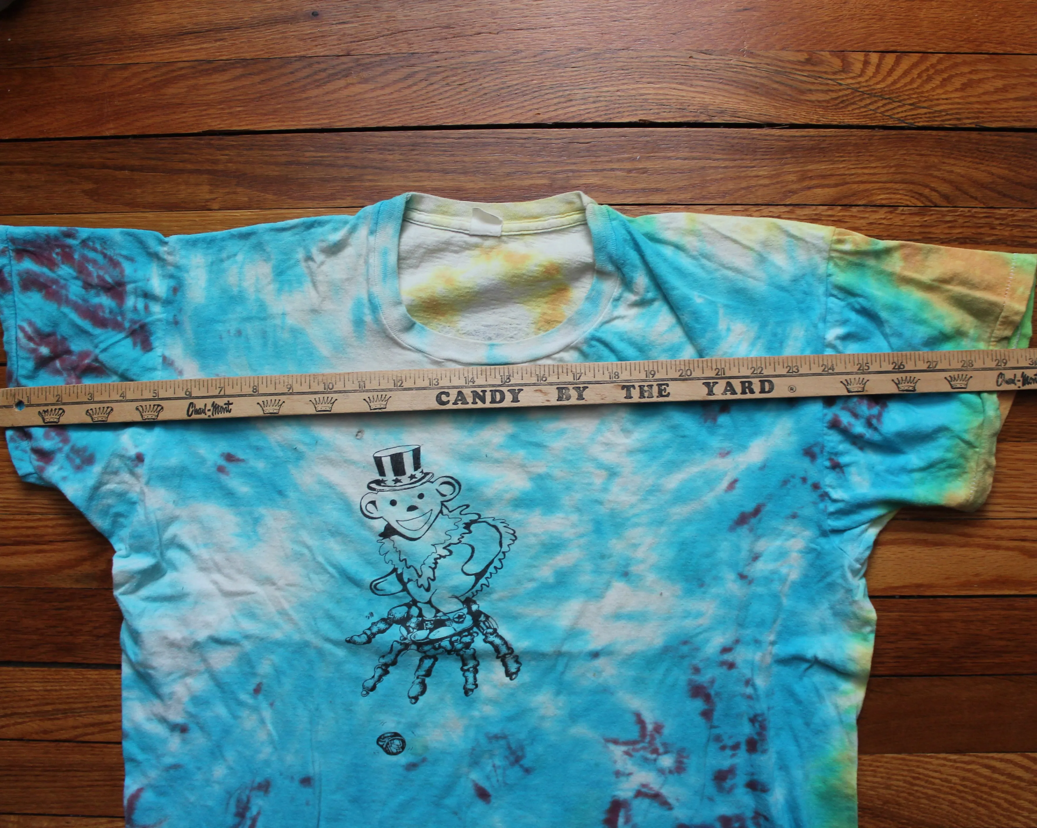 1987 Grateful Dead tie dye concert shirt