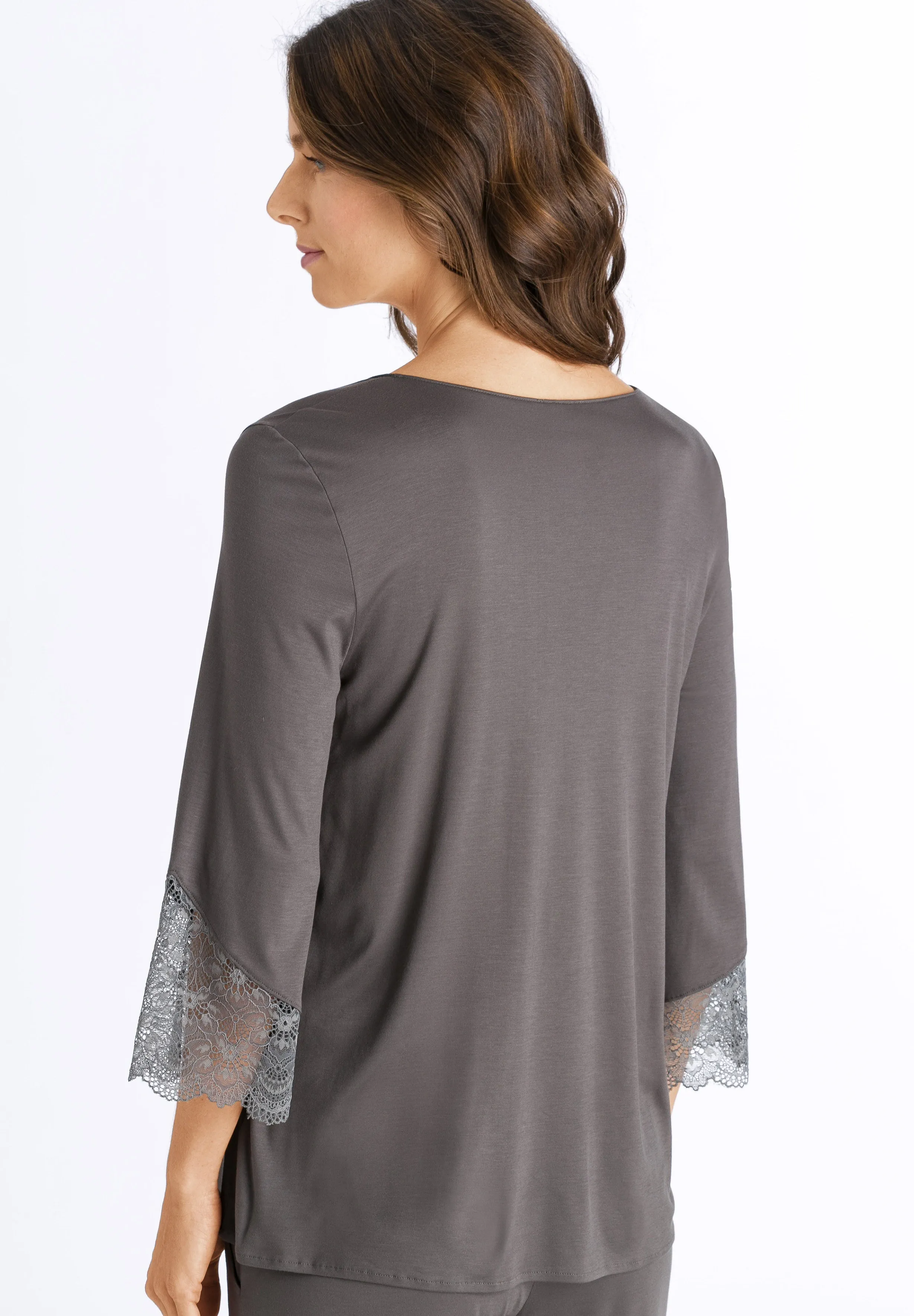 Aria Relaxed Scalloped Lace Blouse | Grey 76661-1704