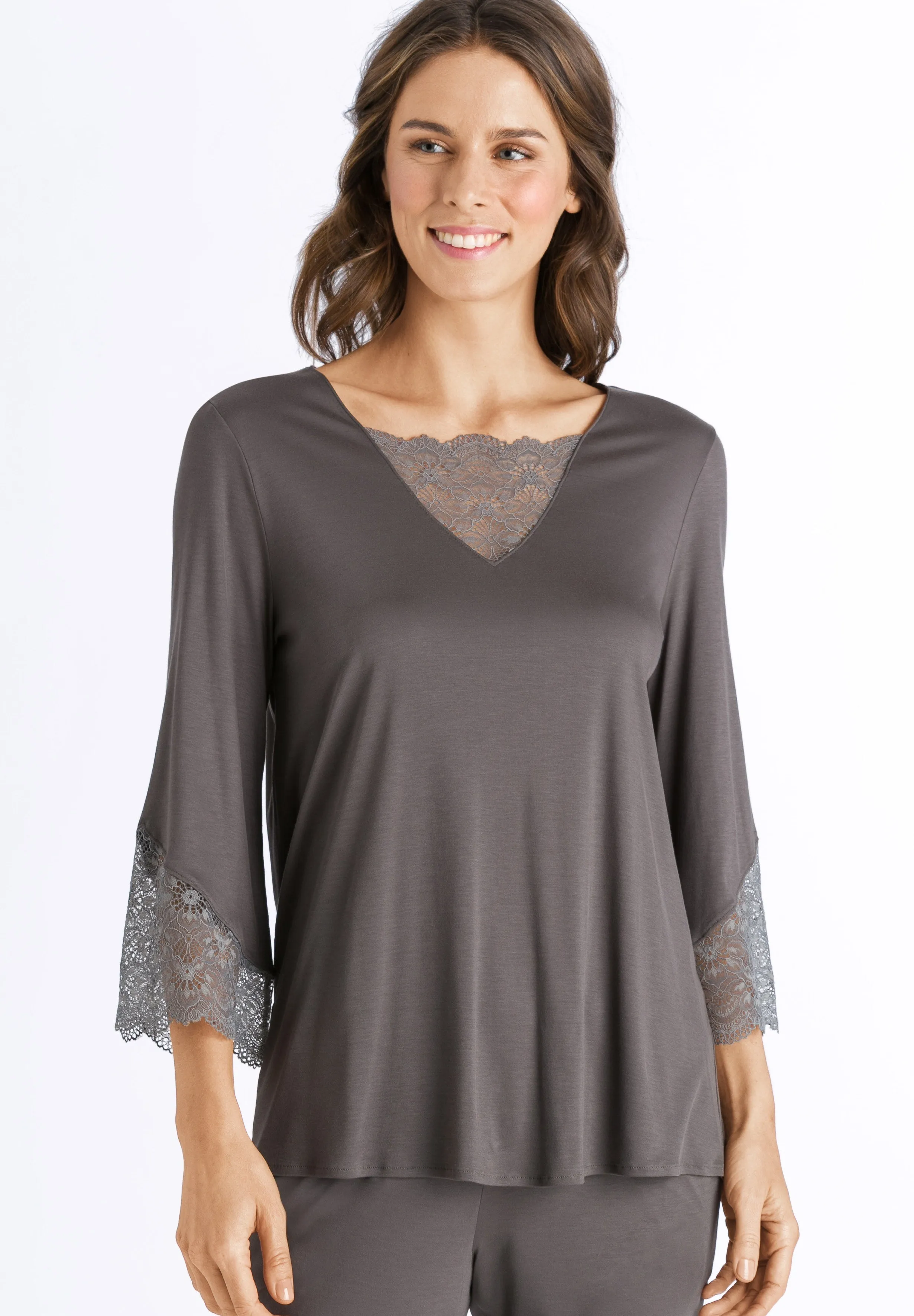 Aria Relaxed Scalloped Lace Blouse | Grey 76661-1704