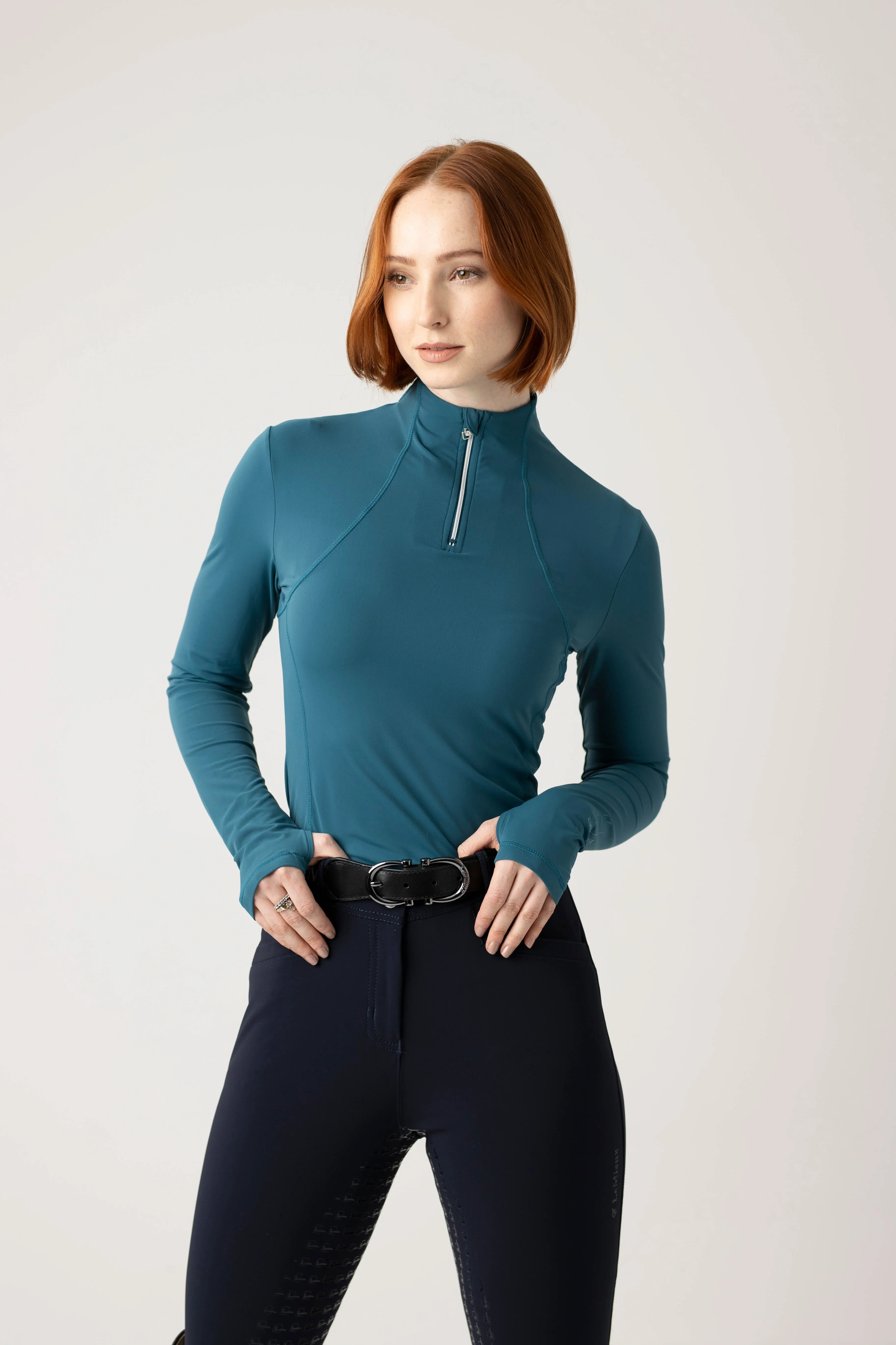 Base Layer "Liberte" in Marine von LeMieux