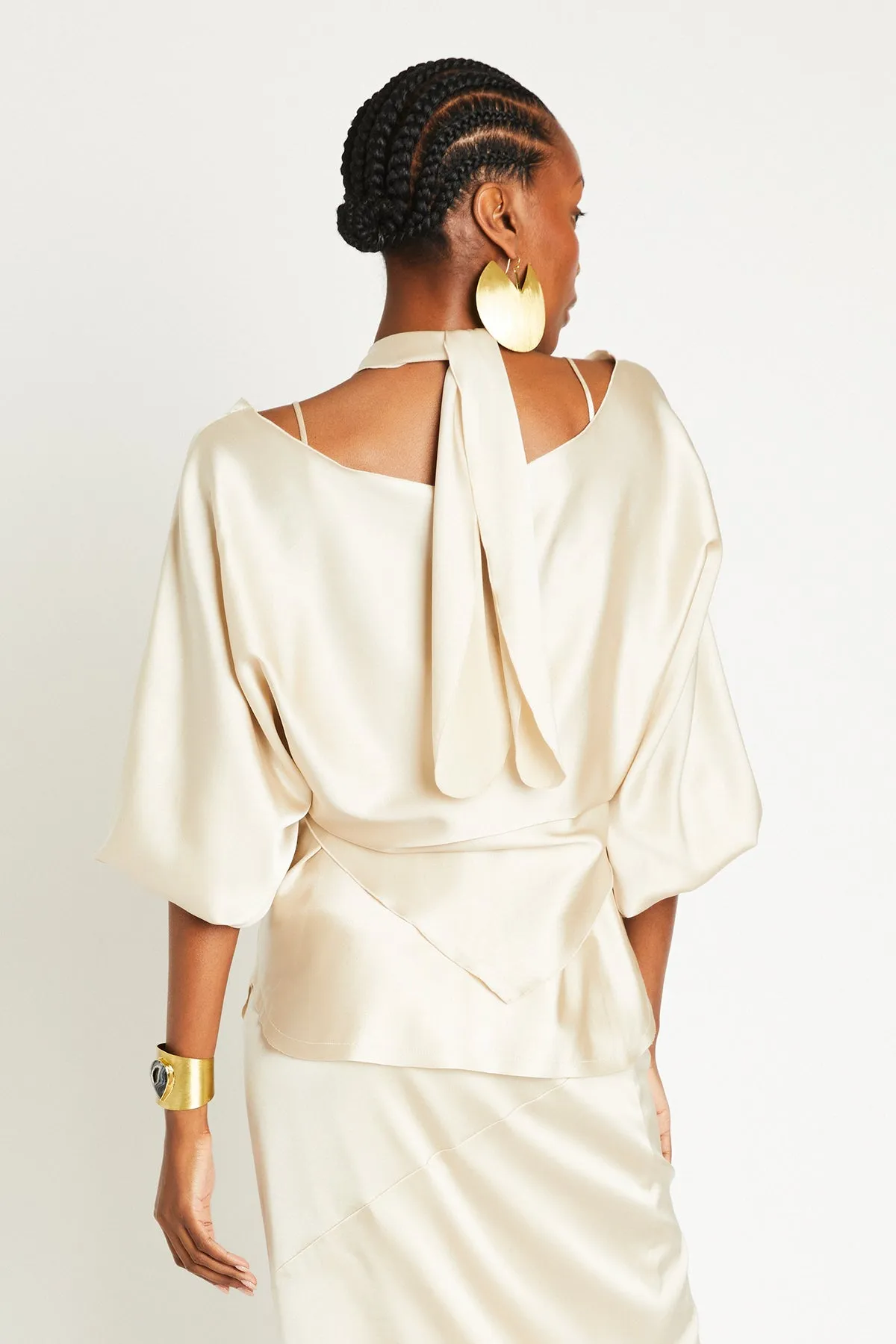   Beryll Ali Silk Wrap Top | Latte