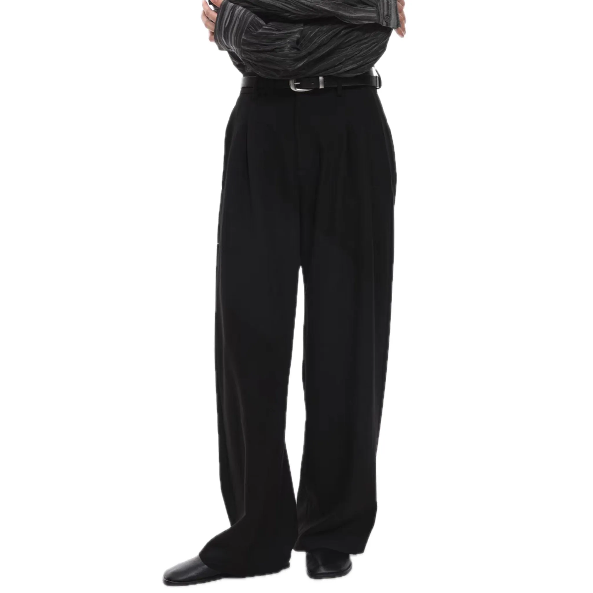 Female Two Pleat Slacks in Black