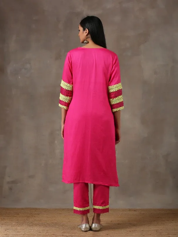 Fuschia Cotton Kurta Set With Organza Dupatta (Set of 3)