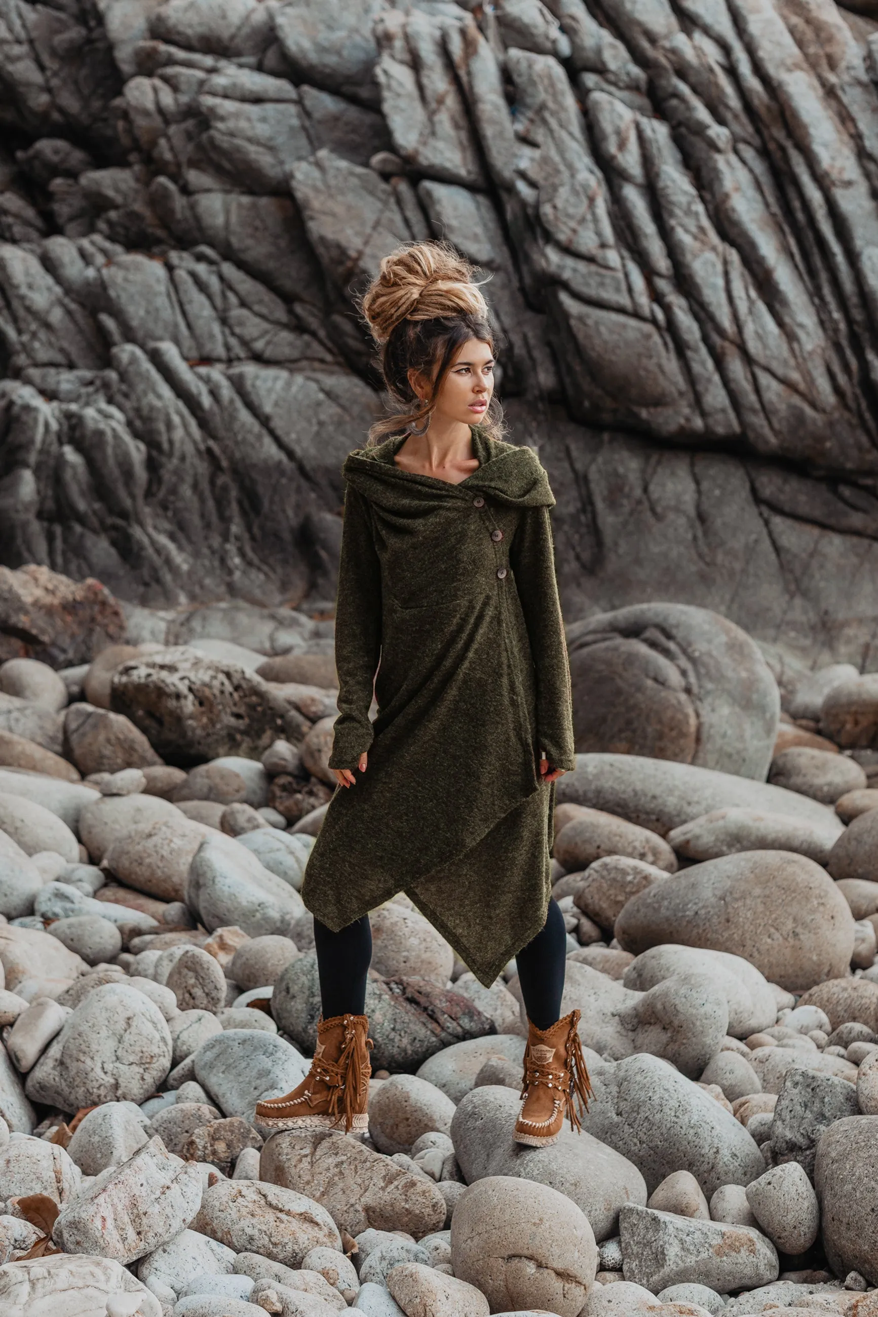 Hooded Sweater Amita Olive