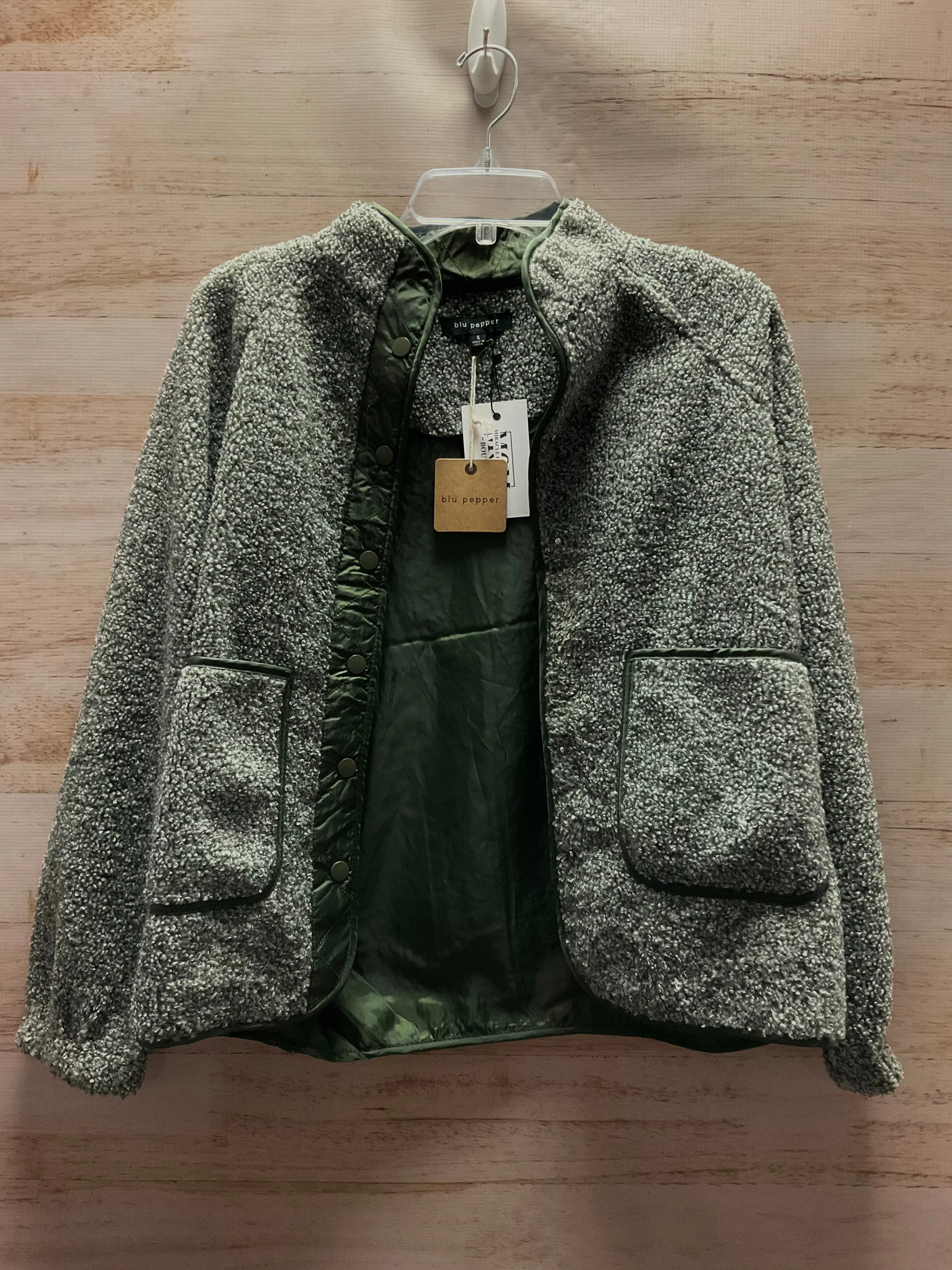 Jacket Faux Fur & Sherpa By Clothes Mentor In Green, Size: S