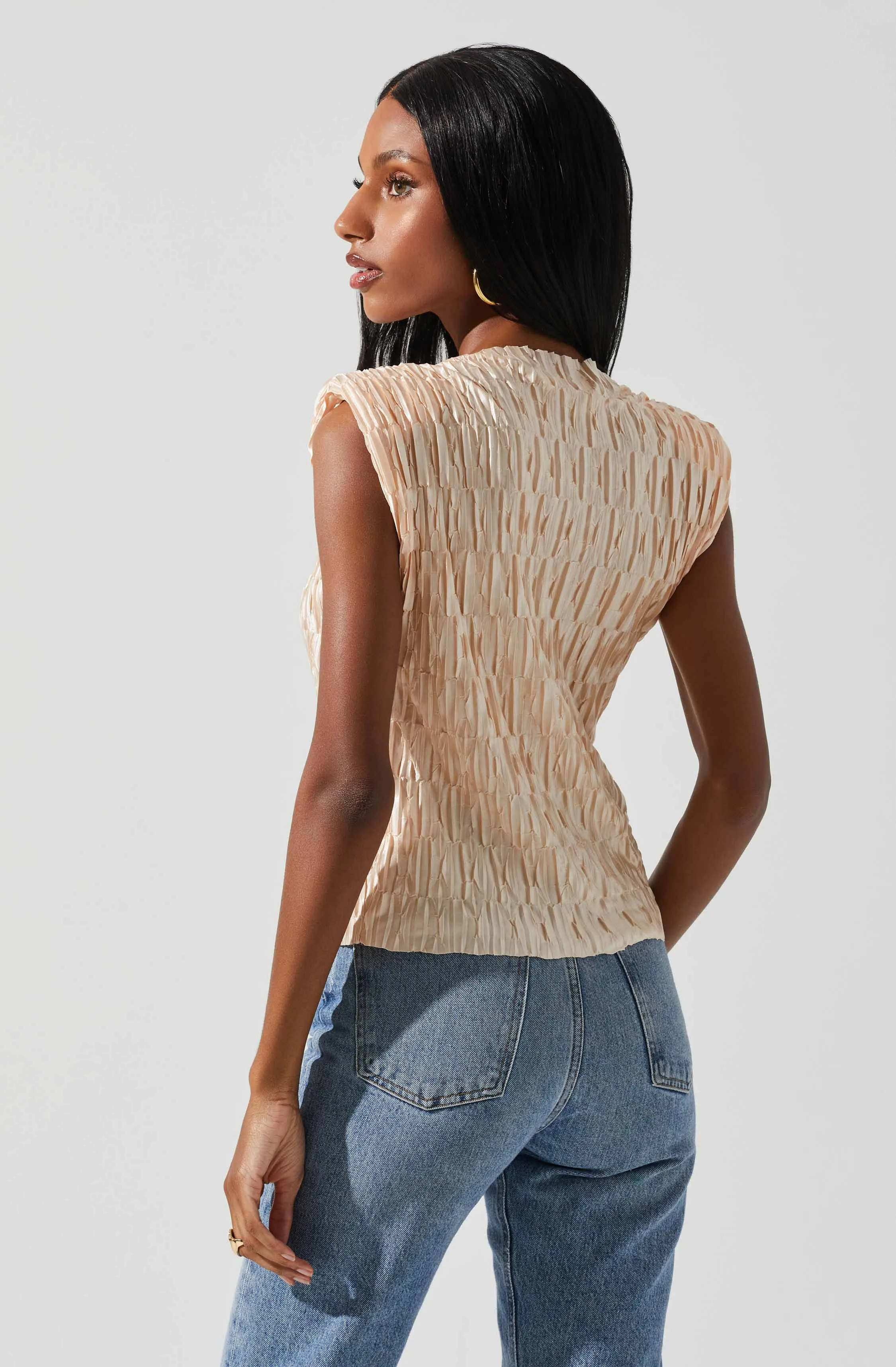 Jorja Textured Sleeveless Top