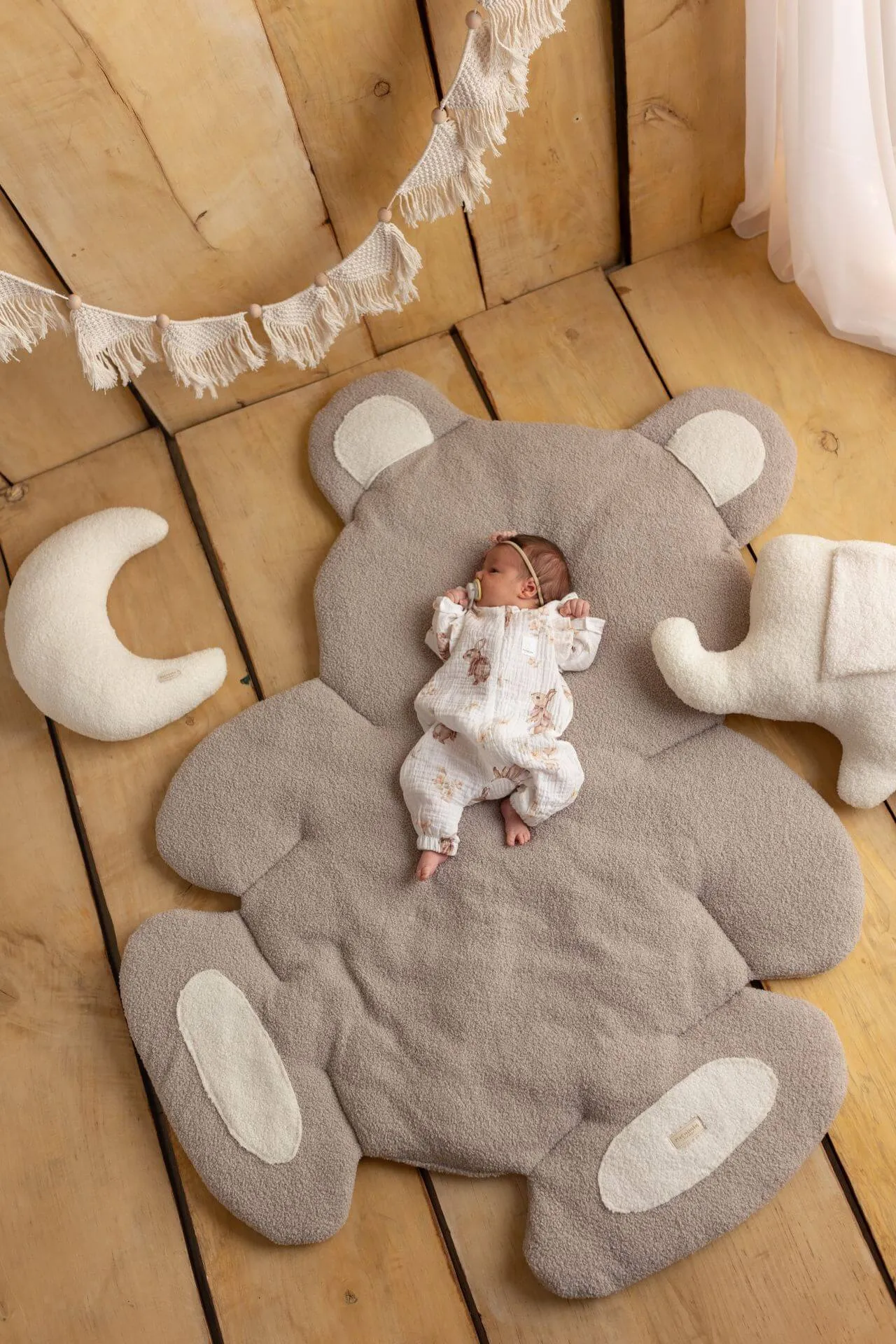 Large Bouclé Baby Floor Playmat "Bear" (4 colours)