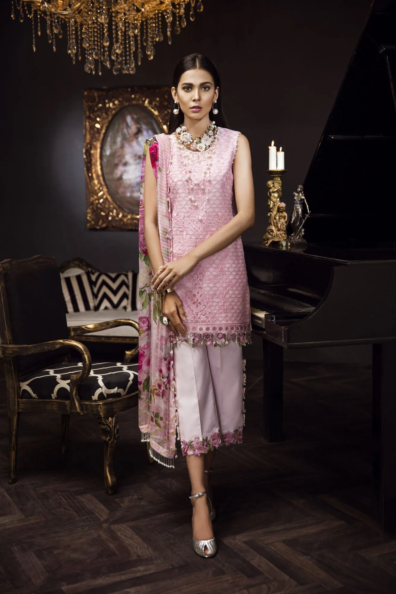 Saadia Asad Luxury Formals 2018 – 02 Rose Fling