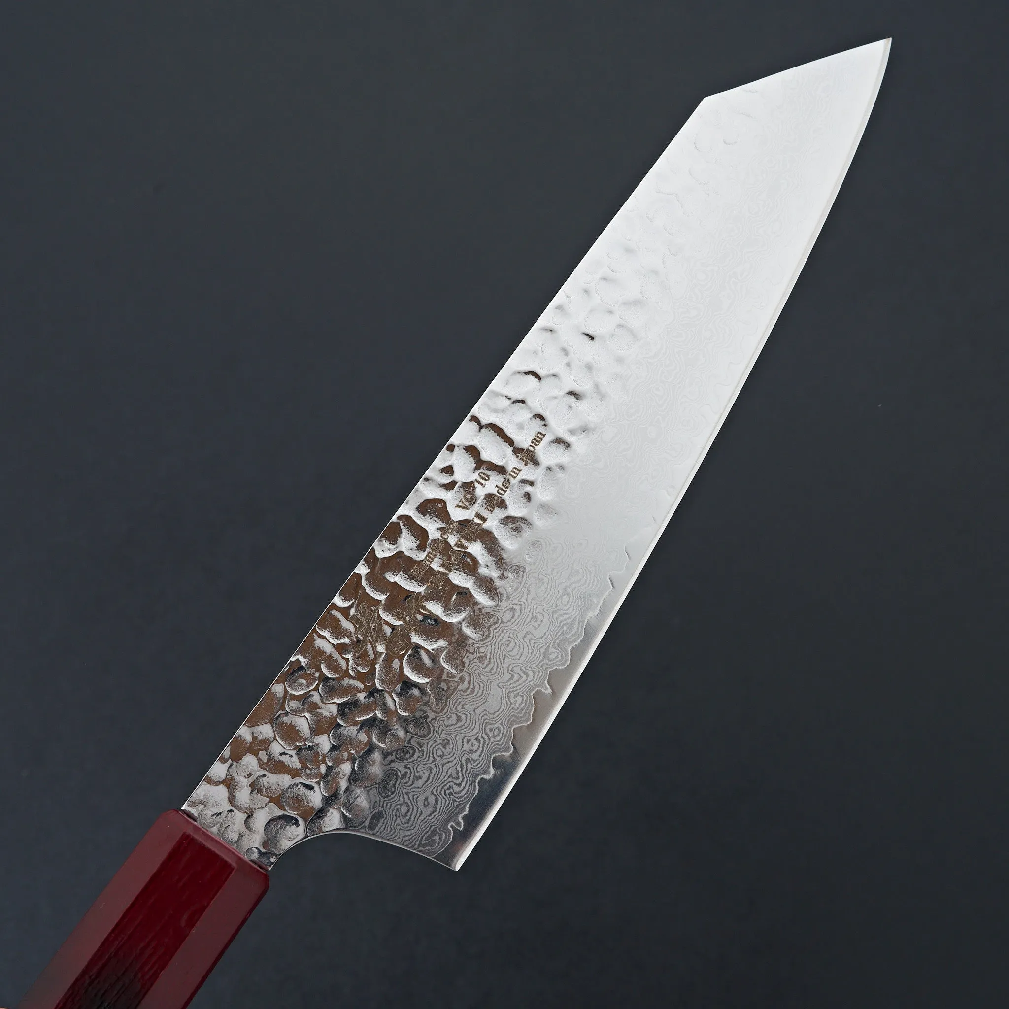 Sakai Takayuki Nanairo Red Tortoiseshell 33 Layer Damascus Kengata 190mm