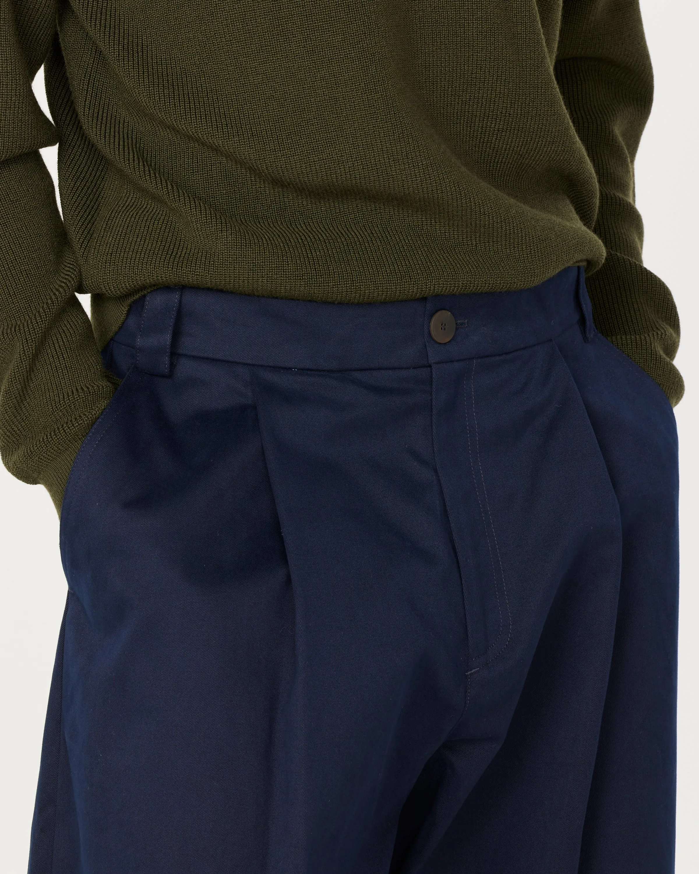 Sorte Peached Cotton Twill Pant in Dark Navy