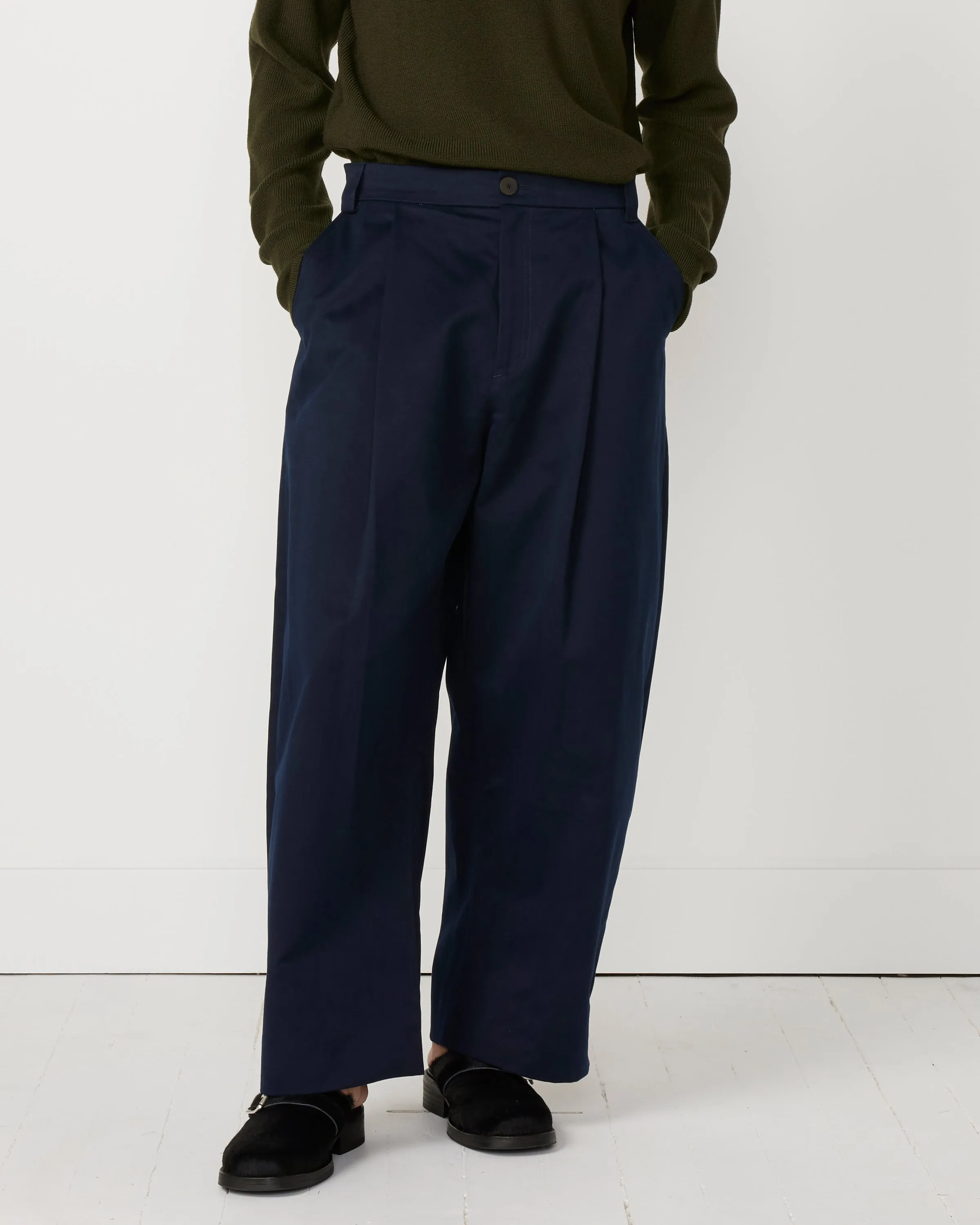 Sorte Peached Cotton Twill Pant in Dark Navy